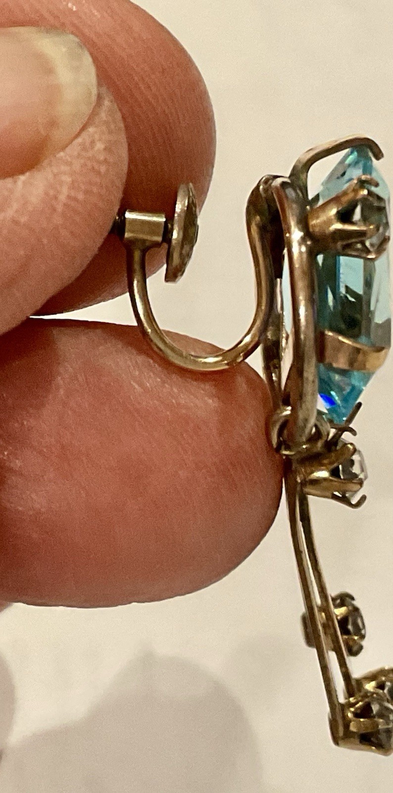 40s RARE! GOLD FILLED DANGLING BLUE AQUA TOPAZ COLORED LGE SCREW BACK EARRINGS