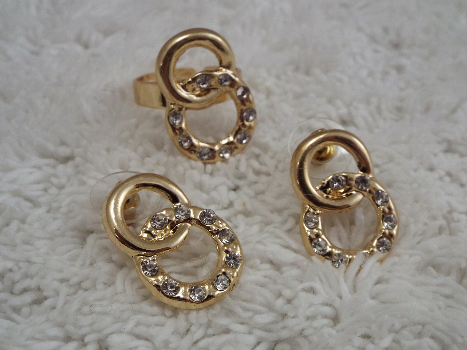 Goldtone Rhinestone Pierced Earrings + Ring ~ Adjustable Size 7-9 (J37)