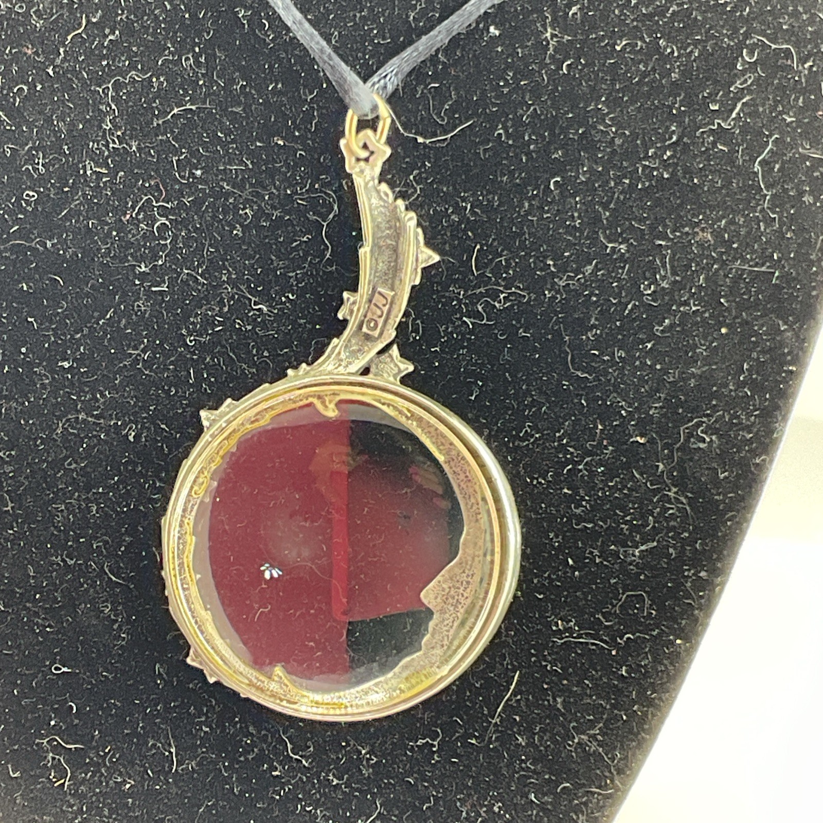 Vintage JJ Crescent Celestial Moon And Stars Magnifying Glass Necklace Pendant