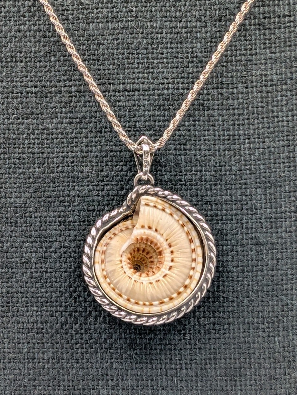 Vtg 925 Sterling Silver Sundial Seashell Pendant Necklace 18″ Italian Rope Chain