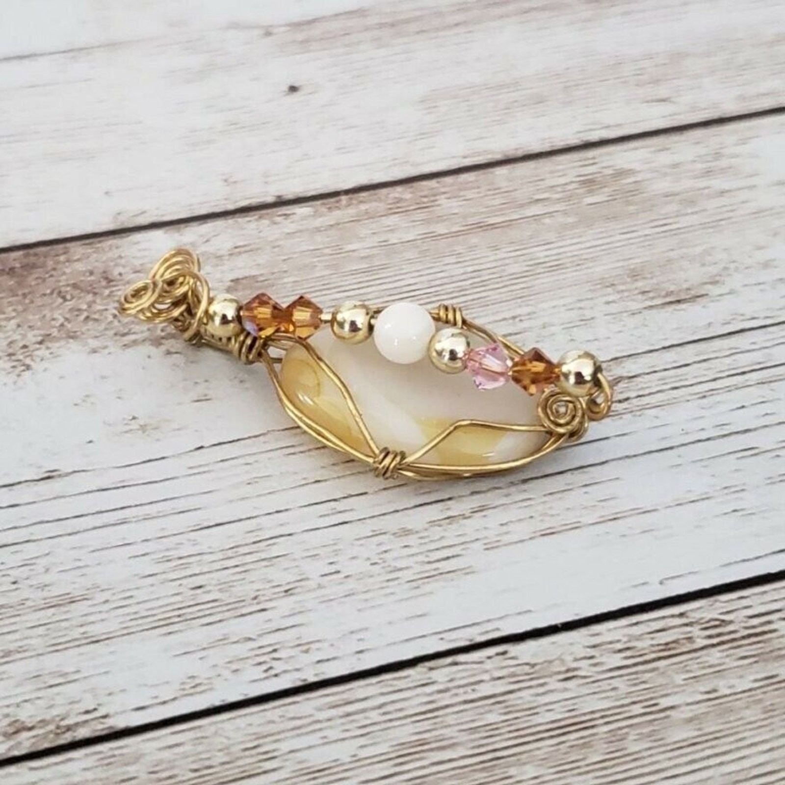Vintage Pendant Unusual Gold Tone & Stone Twisted Design – No Chain Included
