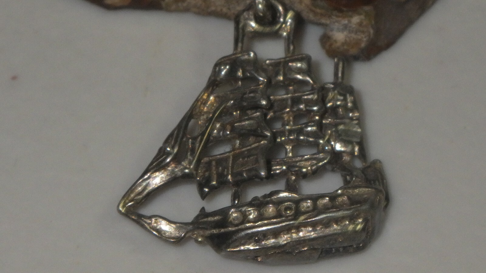 vintage sterling silver sailing ship lot of detail marked unreadable pendant 3D