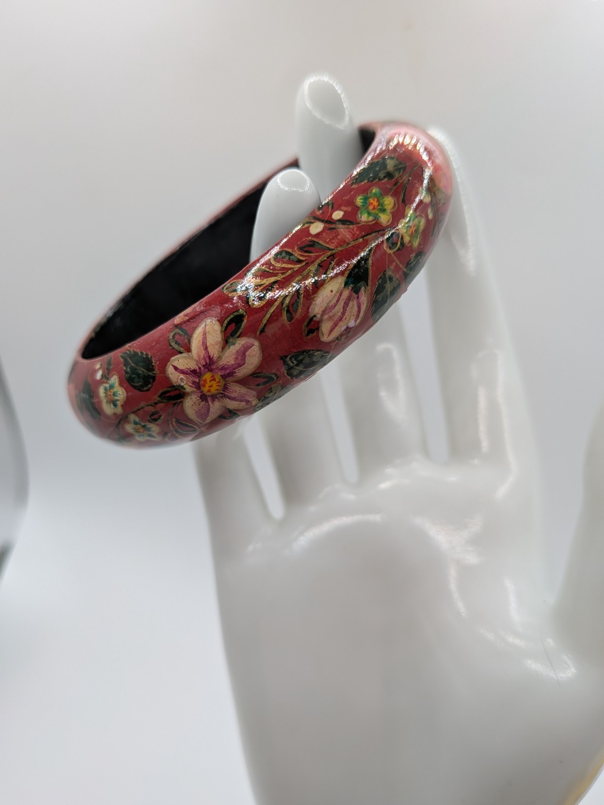 Vintage Russian Style Folk Art Hand Painted Floral Bangle Bracelet Red Laquer