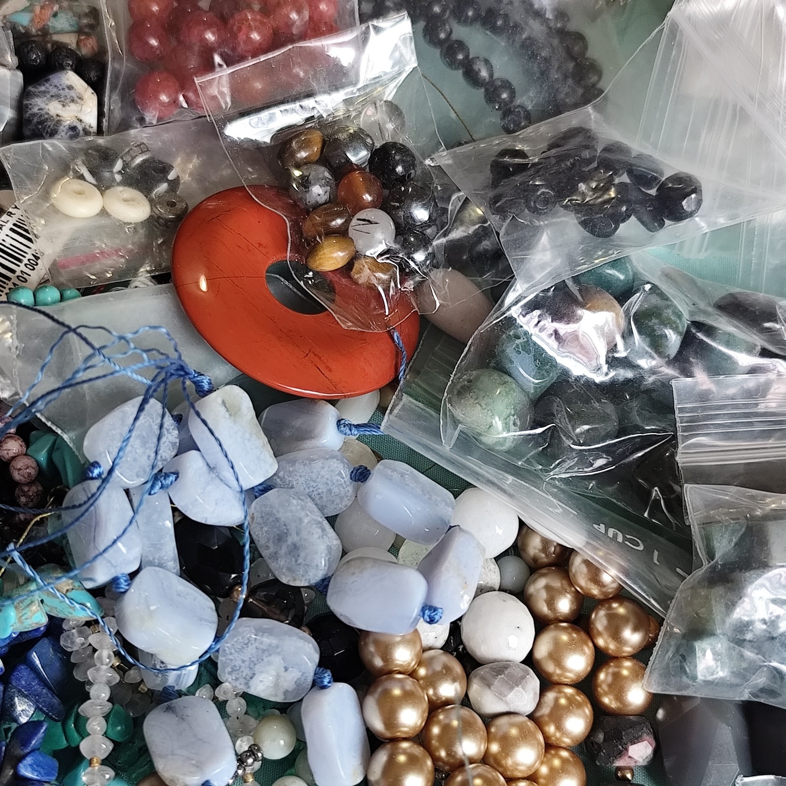 4 Pound Vtg To Mod Mostly Stone Coral Some Glass Beads Jewelry Crafting Lot