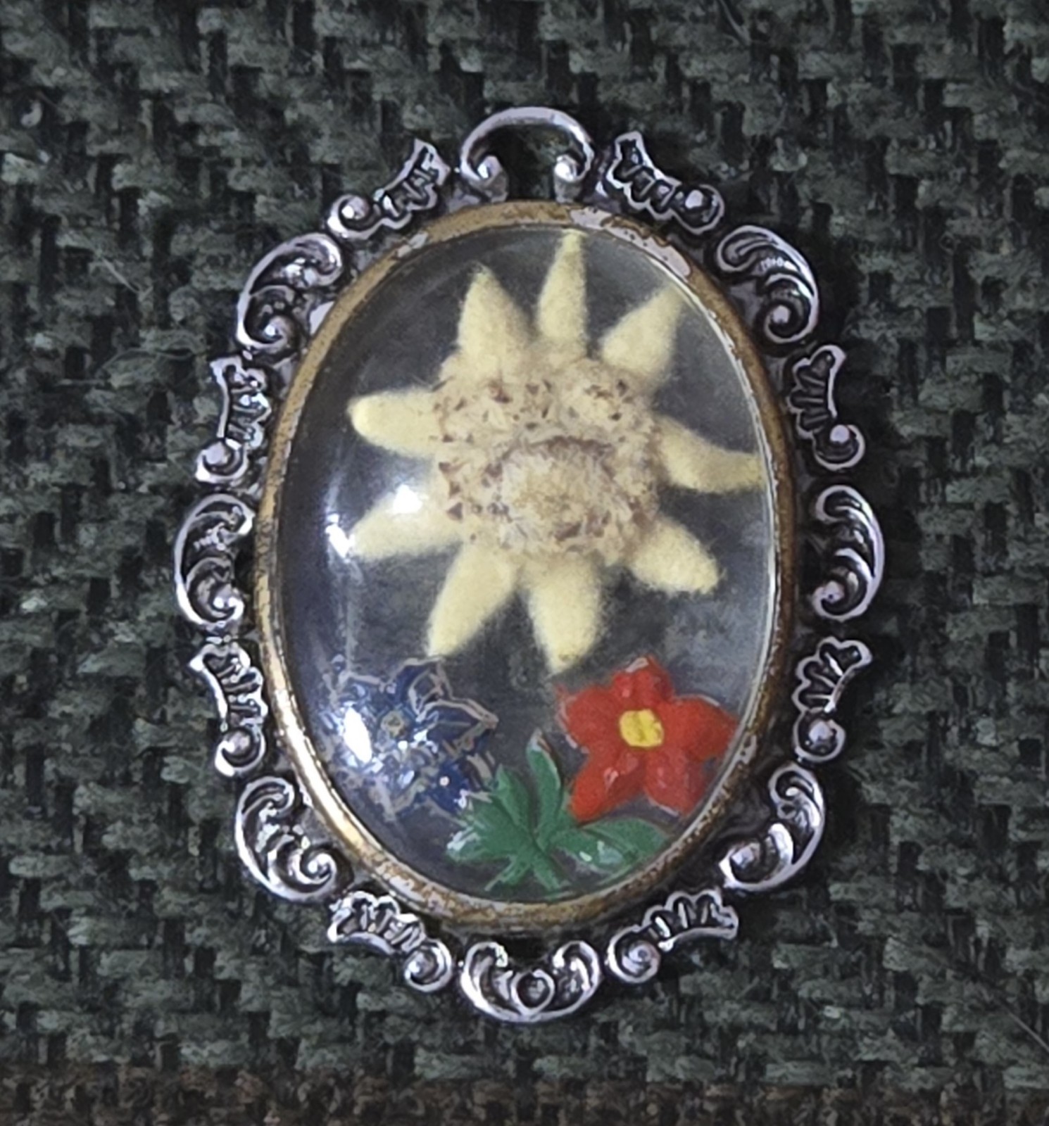 Antique Victorian Encapsulated EDELWEISS Flower Pendant Signed WEST GERMANY