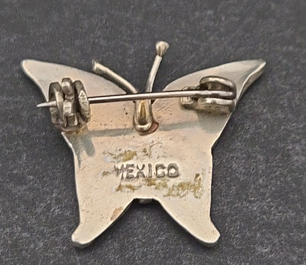 Vintage Abalone butterfly pin silver tone unmarked 3/4″ Made in Mexico