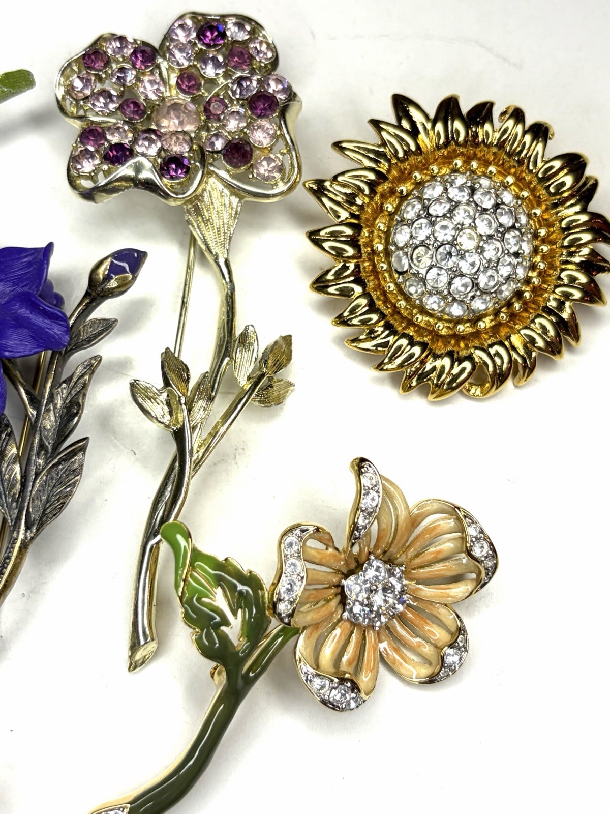 Lot Signed Designer Vintage Flower Rhinestone Brooches Joan Rivers Coro Seleni