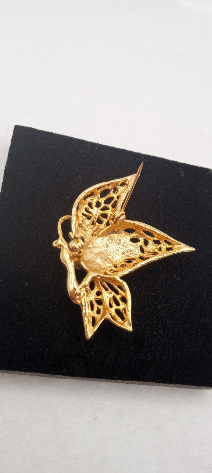 Filigree Butterfly brooch, Faux Pearls, Rhinestones, Vintage Gold Tone