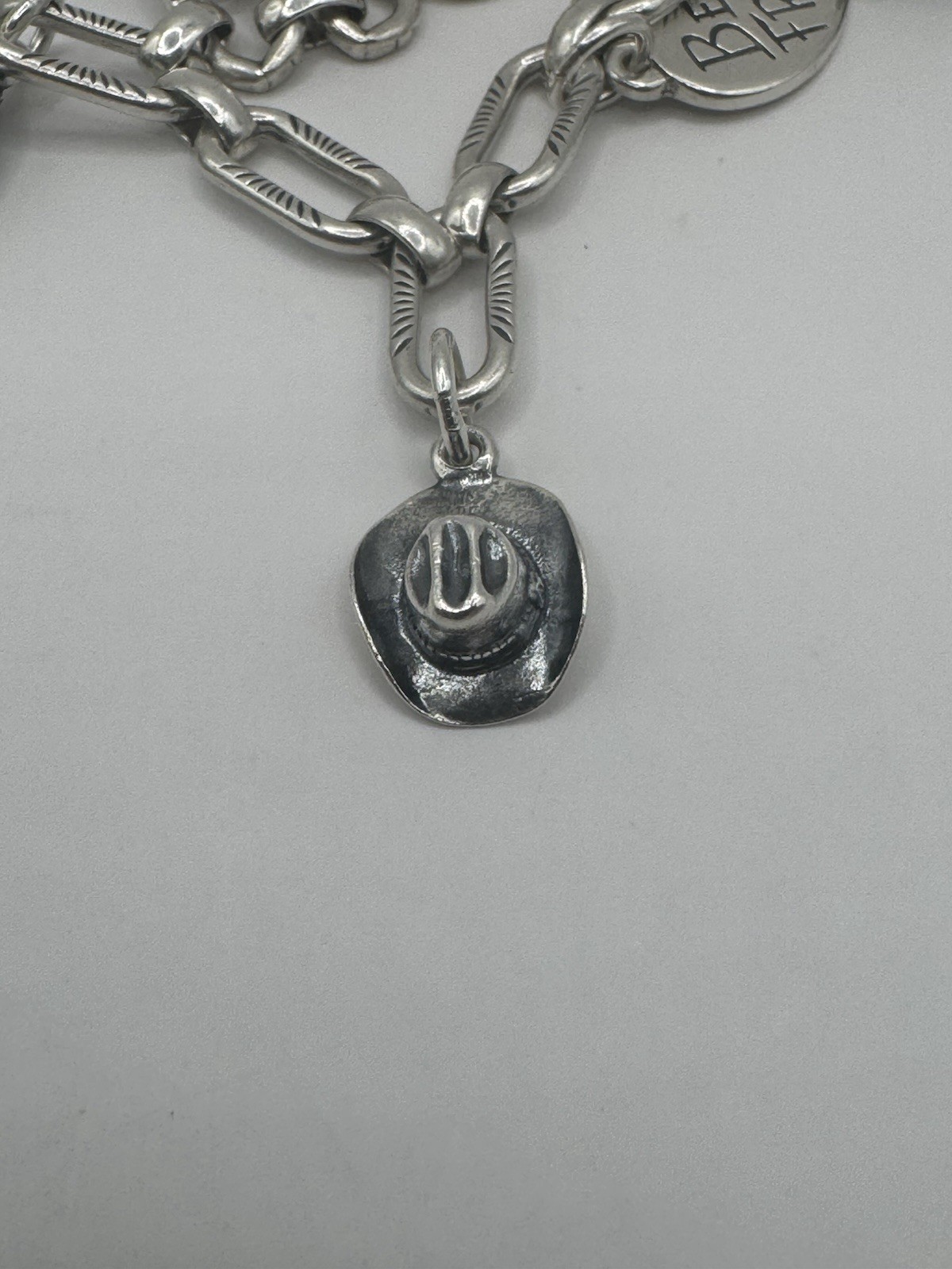 James Avery 7” Ornate Link Charm Bracelet with 8 Charms – 🤠 Western Flare!