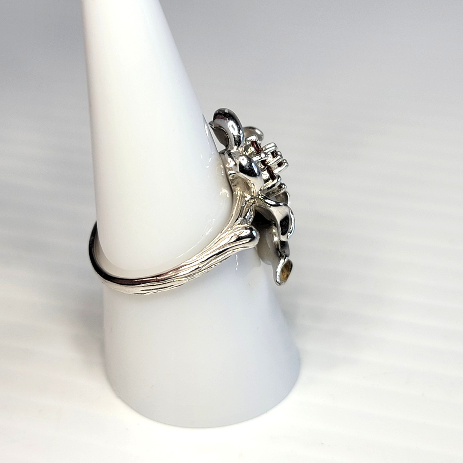 Vintage Camelia Garnet Flower Ring, Sterling Silver 925, .75″W, 5.15g, Size 7.75