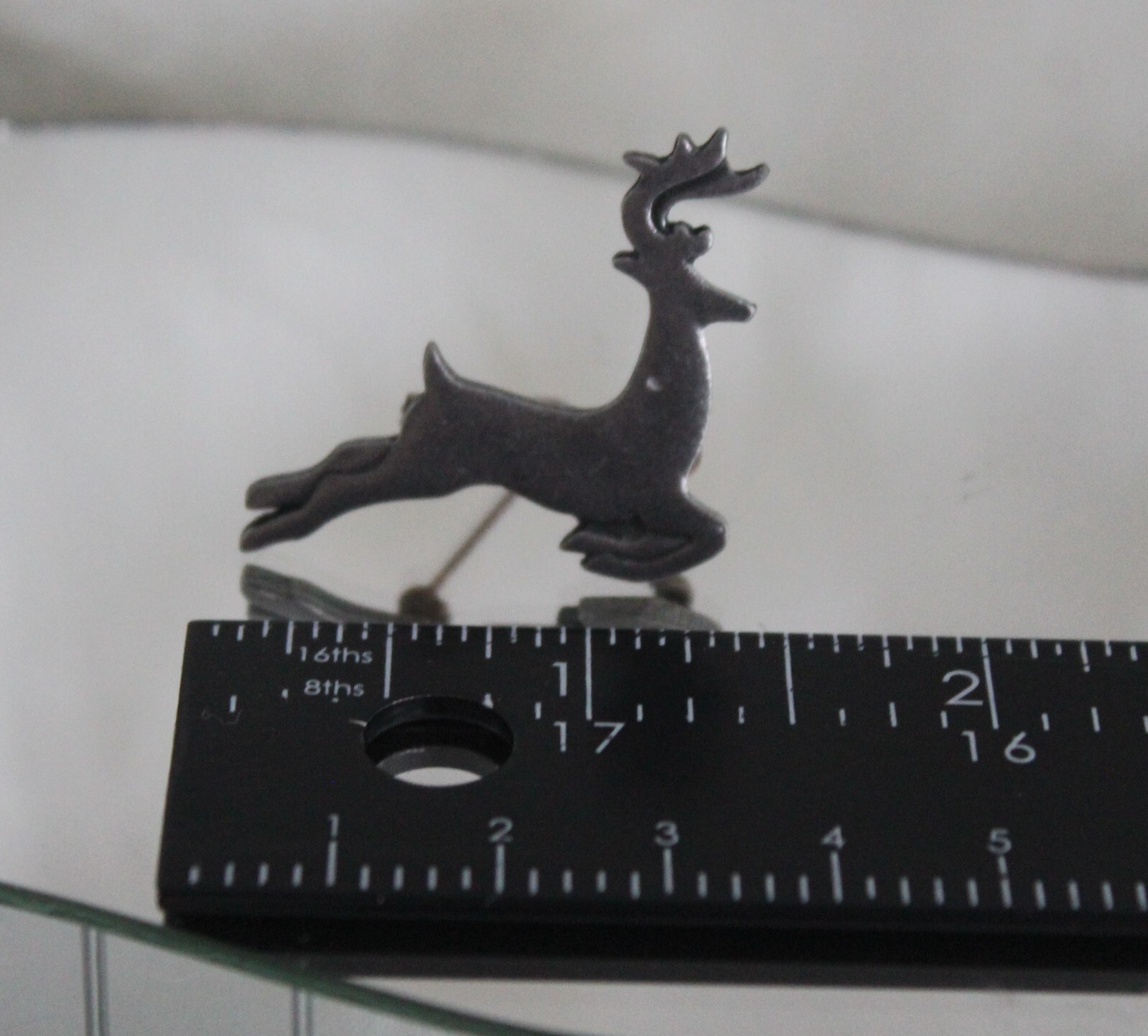Vtg 2001 Quick Cooking Pewter Flying Reindeer Brooch Christmas Pin Gift For Her