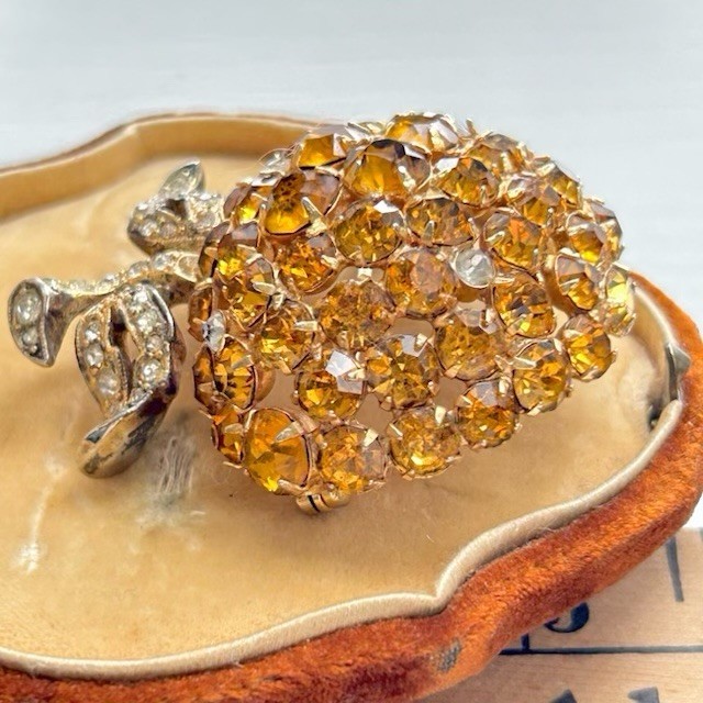 VTG EISENBERG Brooch Amber Clear Color Stone Golden Apple Old Hollywood Jewelry