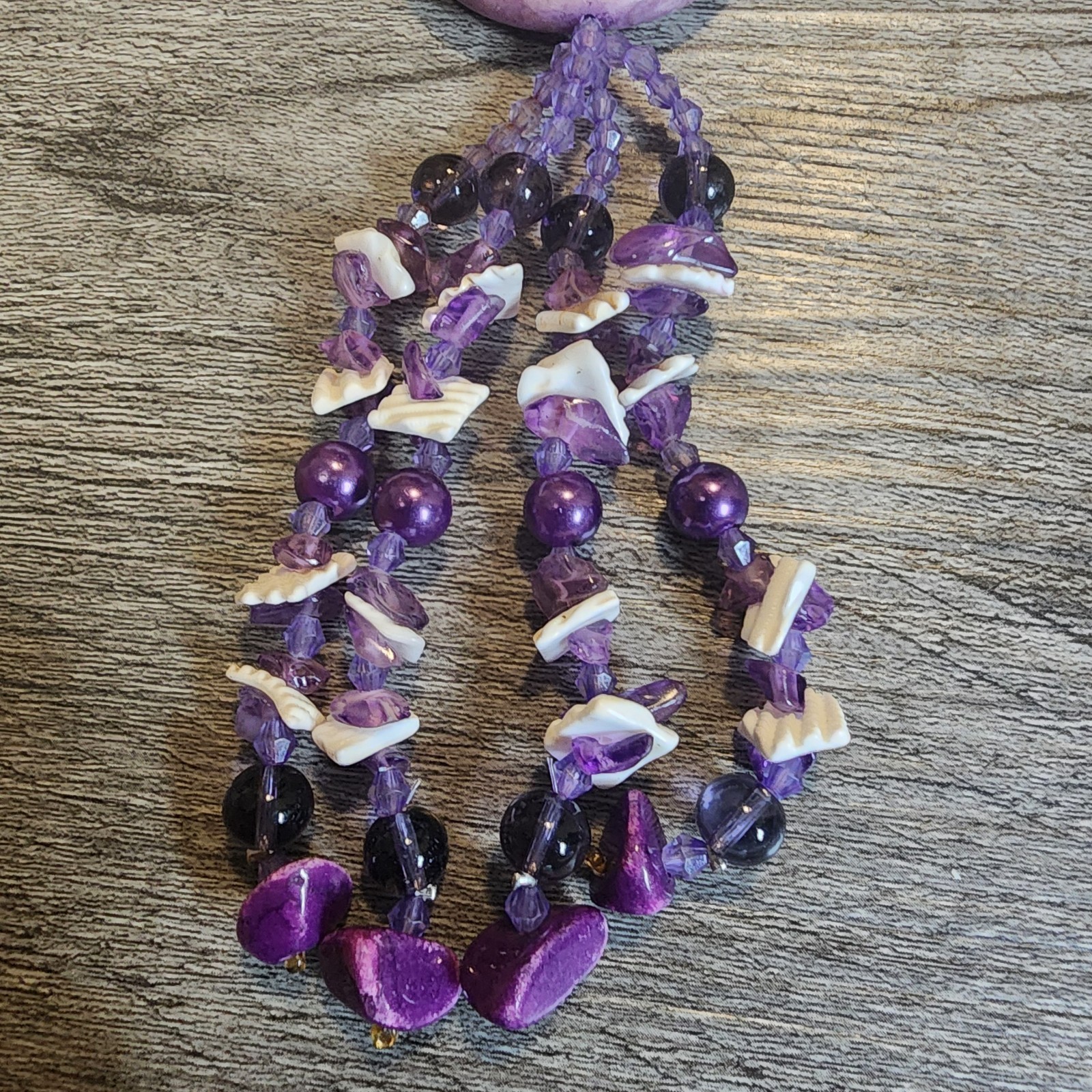 Vintage Necklace Purple Stone Seashell Rock Crystal Quartz Bead Tassel 20″ Shell