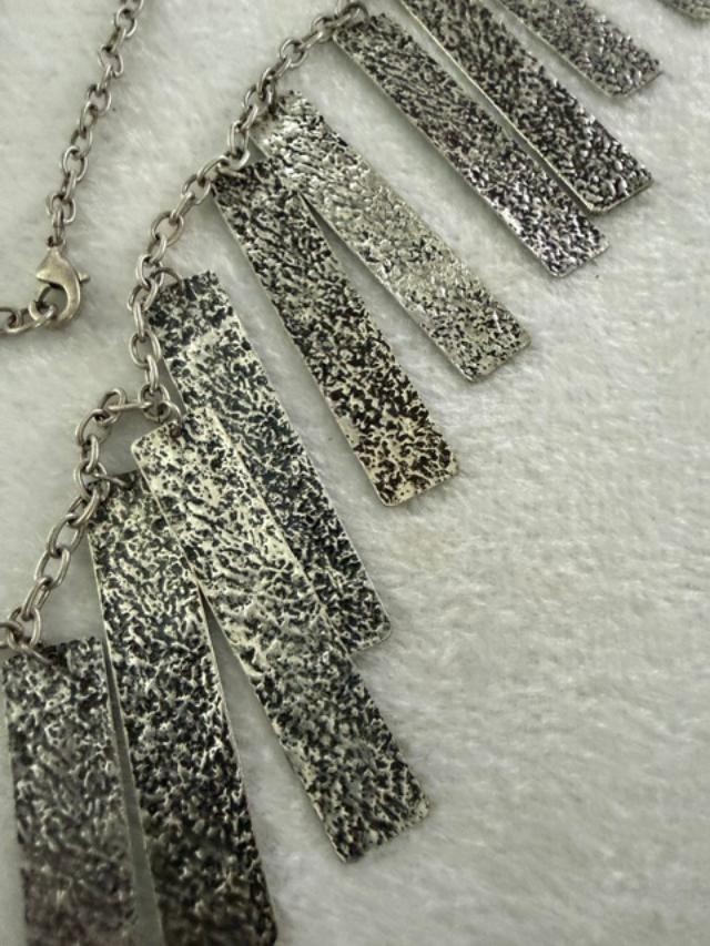 Vintage Silver Tone Fringe Statement Necklace Textured Bar Pendants 35″