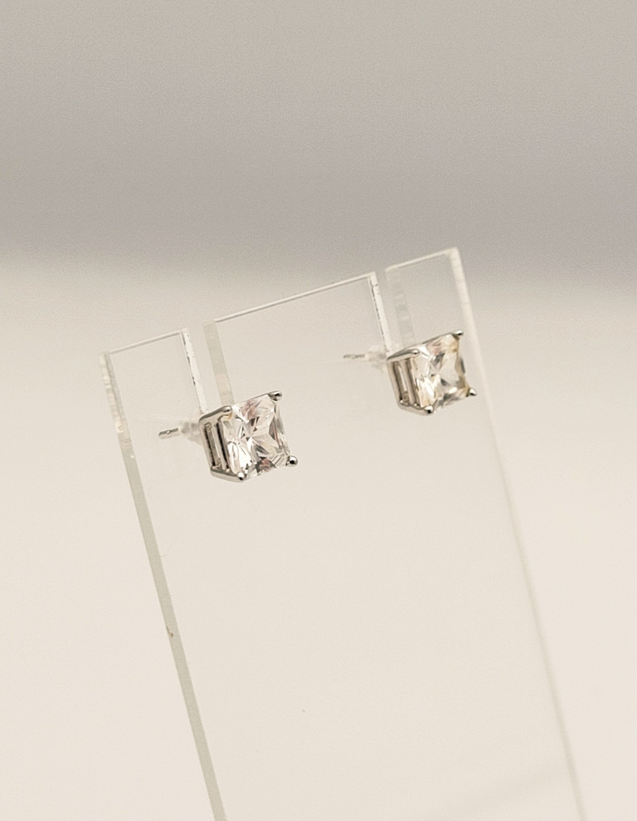 UTC sterling silver princess cut CZ stud earrings