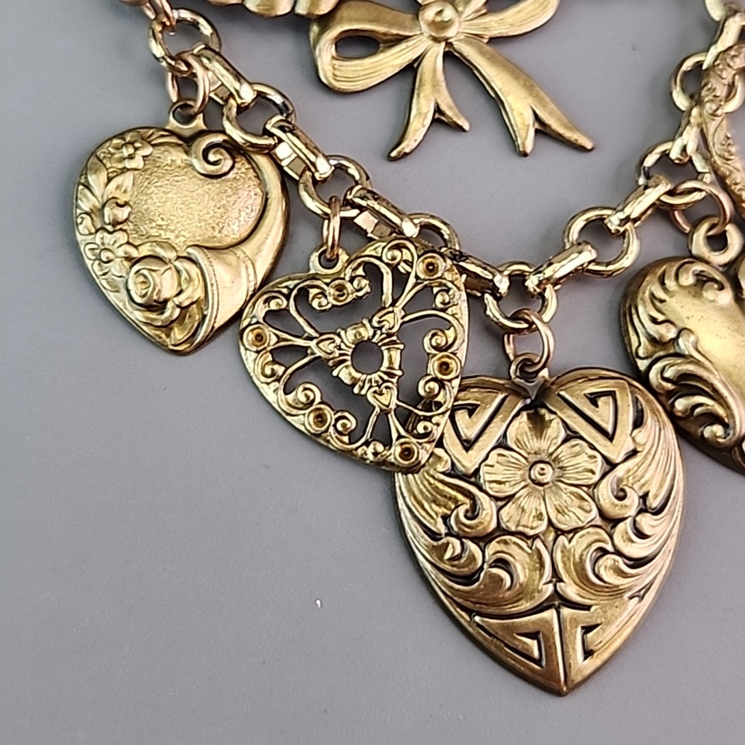 Vintage Heart Dangle Brooch Chatelaine Style Gold Tone Bow 2 1/8″