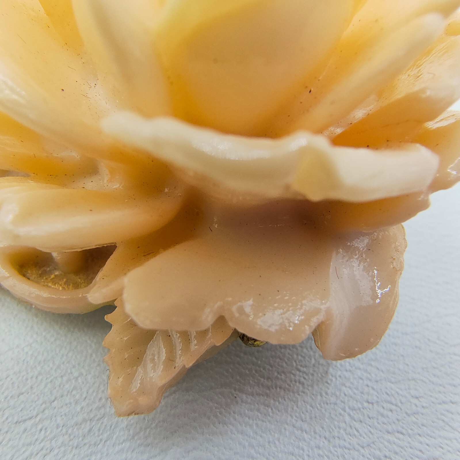 Vintage Blush Pink Rose Brooch Pin Resin Gold Tone Floral Flower Romantic