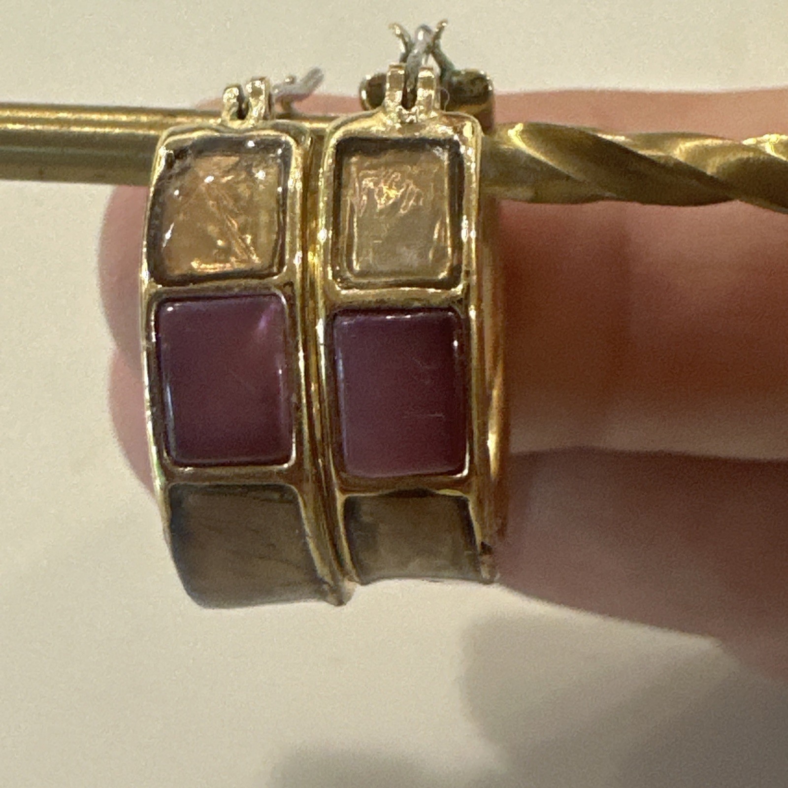 Liz Claiborne “LC” Signed Multi-Colored Glass Stone Gold Hoop Earrings VTG