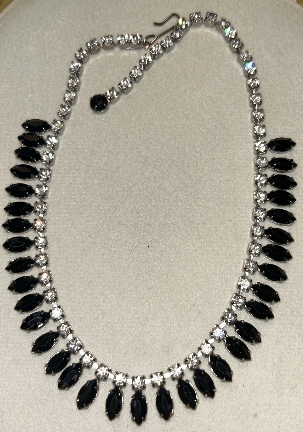 Joseph Warner Signed Black Glass Rhinestone Bib Necklace Vintage Mid Century 15”