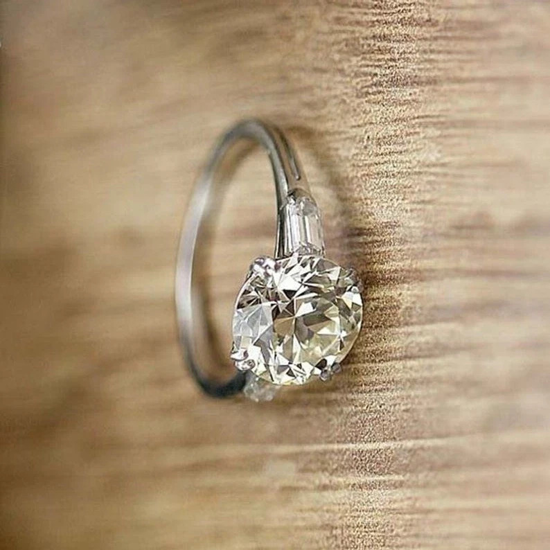 Lab Created Diamond Art Deco Round Cut Three-Stone 925 Silver Engagement Ring