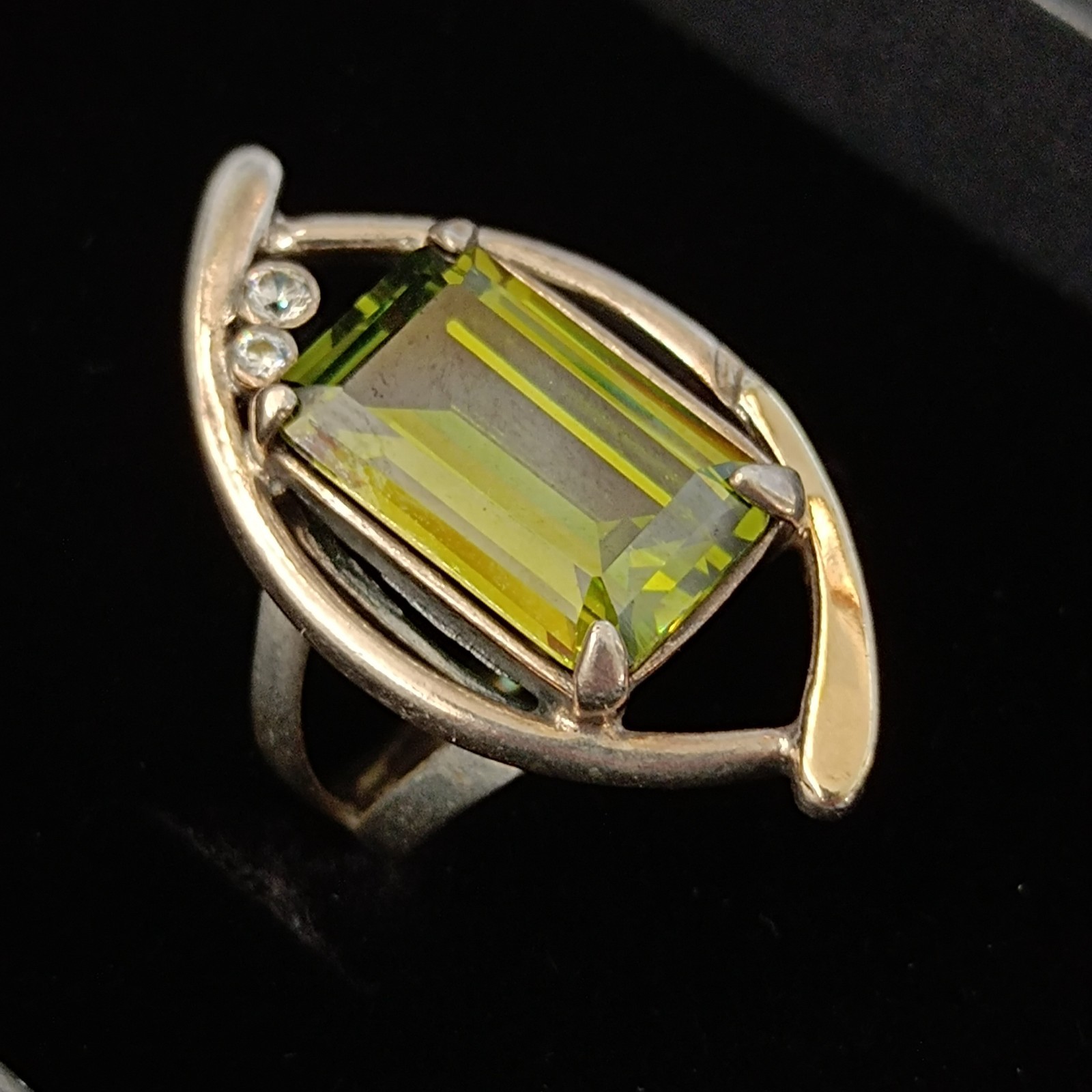 Modernist Statement Ring Sterling Silver Olive Green Stone Rolled Gold Cocktail