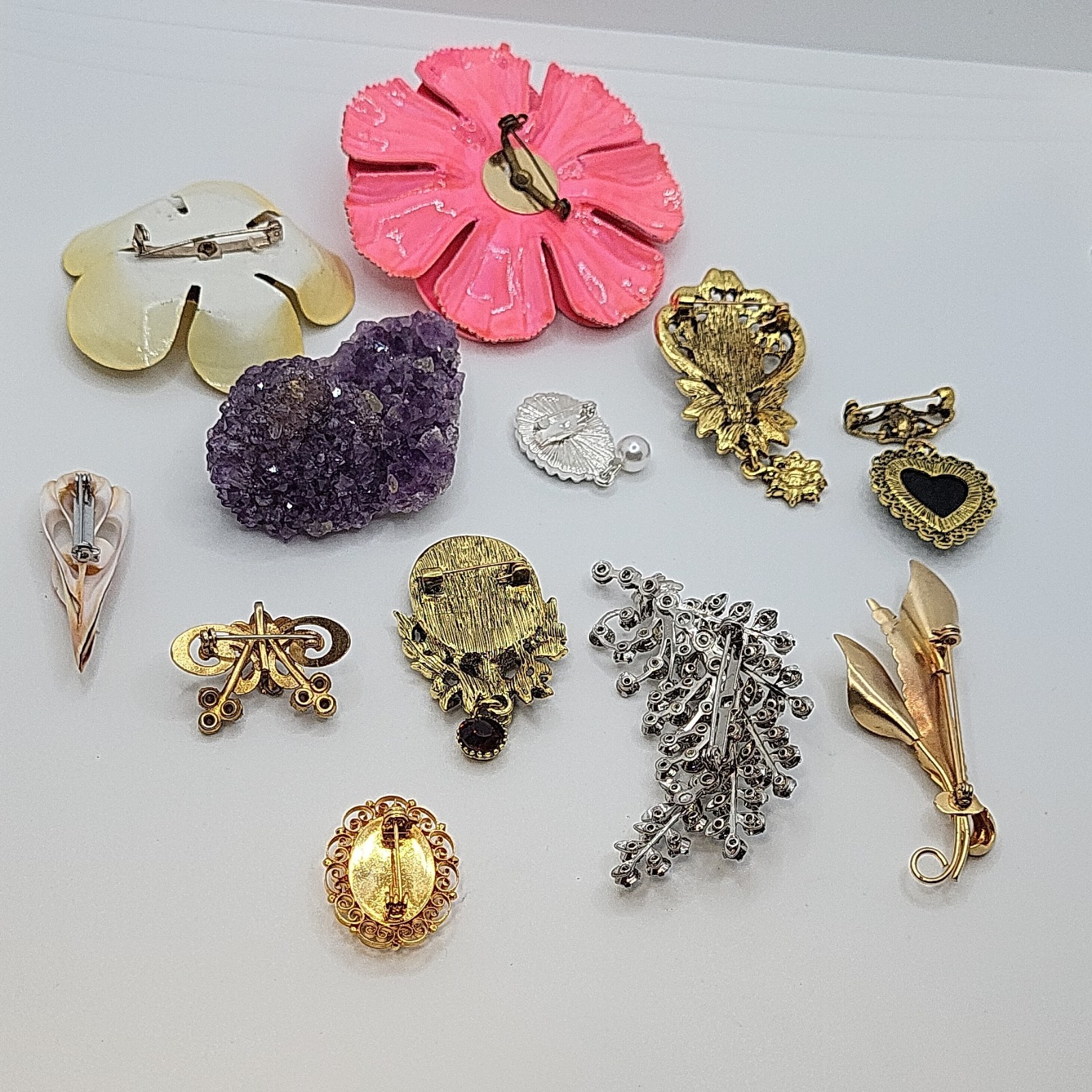 Vintage Costume Jewelry Lot 11 Brooch & Pin Mixed Materials Rhinestone Pearl