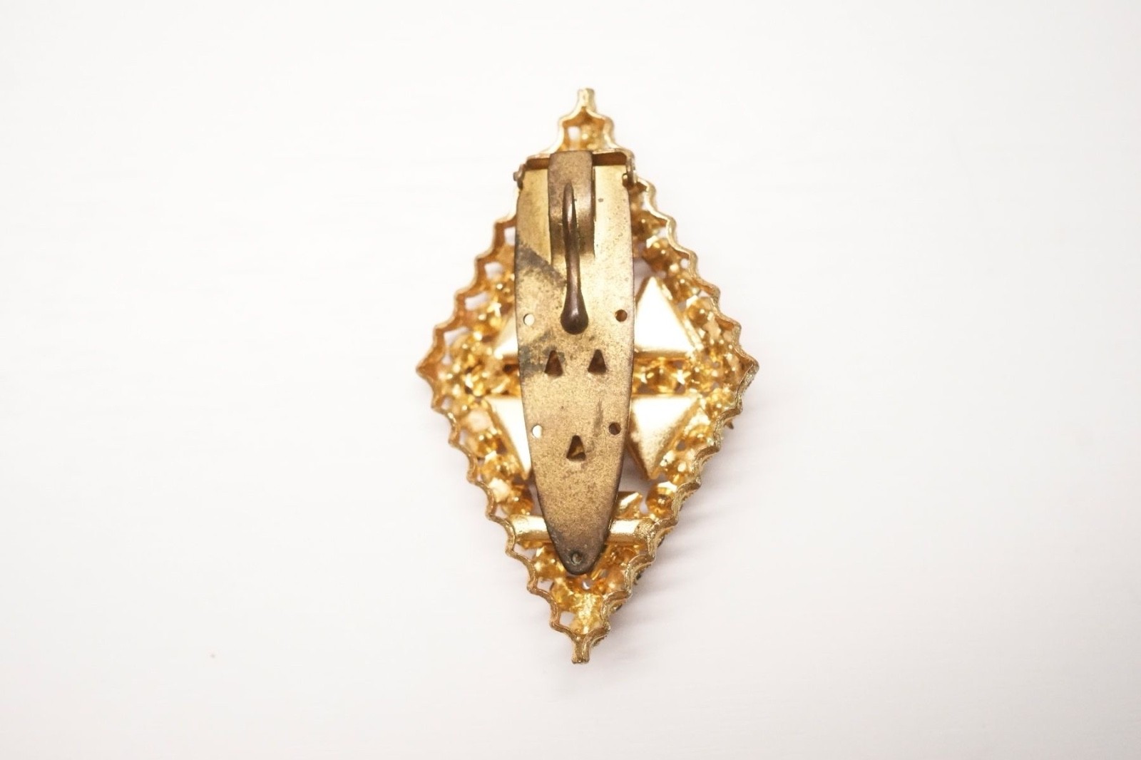 Vintage brooch Gablonz rhinestone pink glass stones gold-plated 5.5 cm.