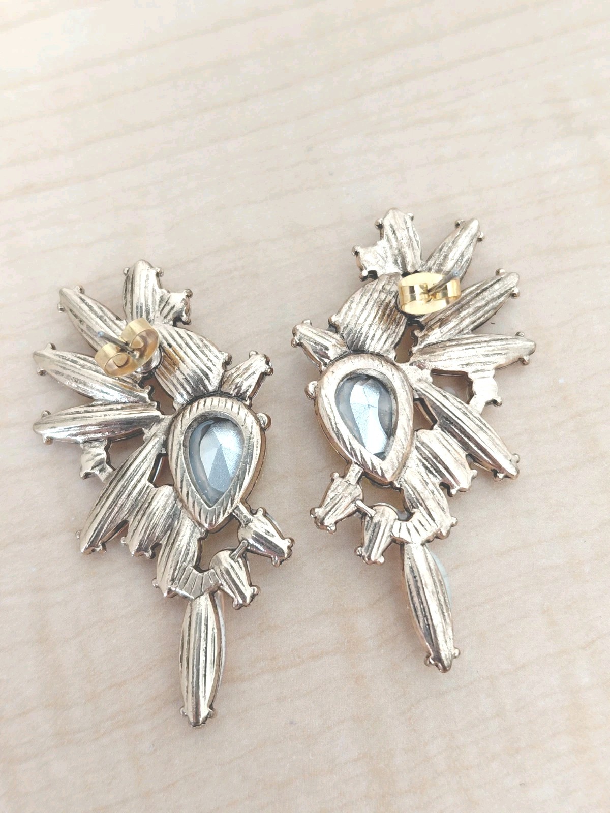 Yellow, Champagne, Clear Rhinestone Earrings / Very Good Condition / 2 In Length