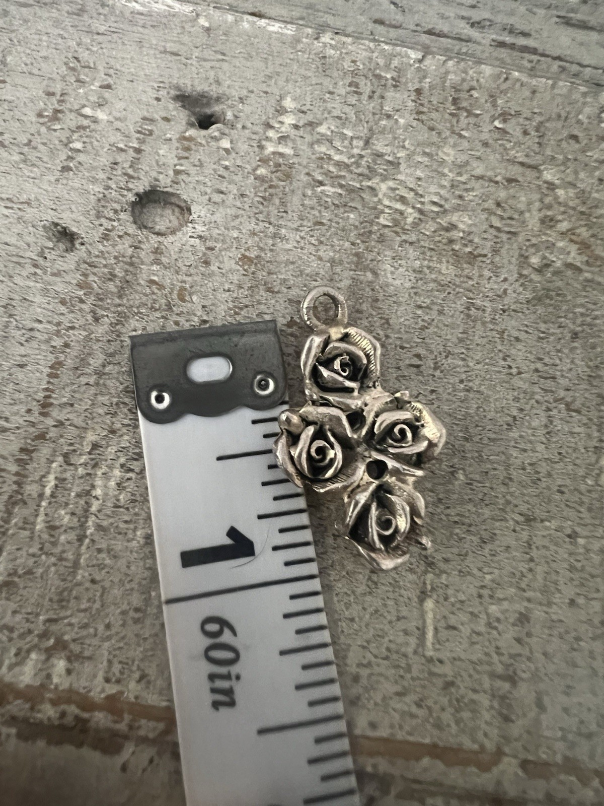 Vintage EH Signed Silver Rose Cluster Pendant – Silver Floral Charm