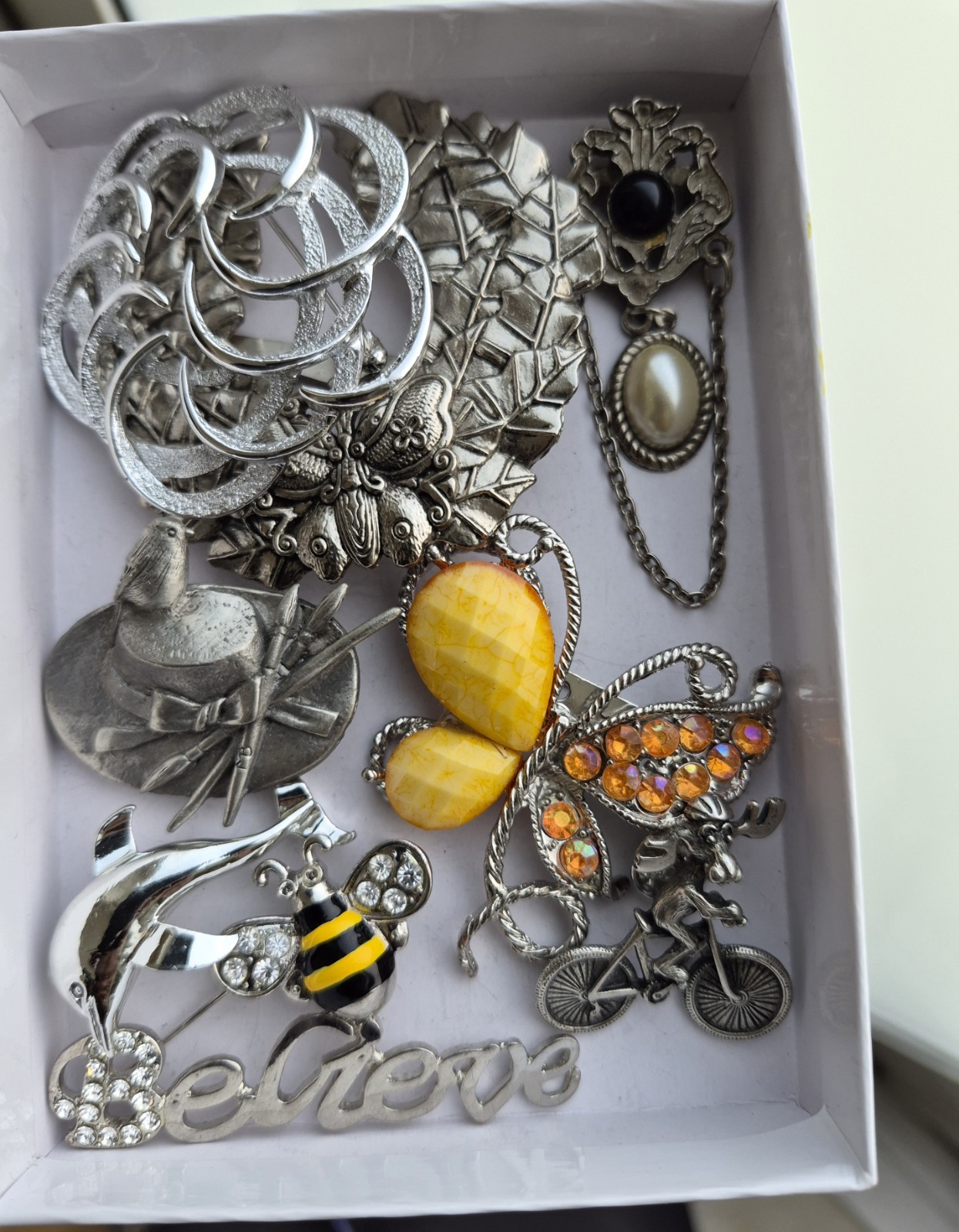 Huge Vintage Jewelry Lot 165 Gold and Silvertone Givenchy Trifari Juliana