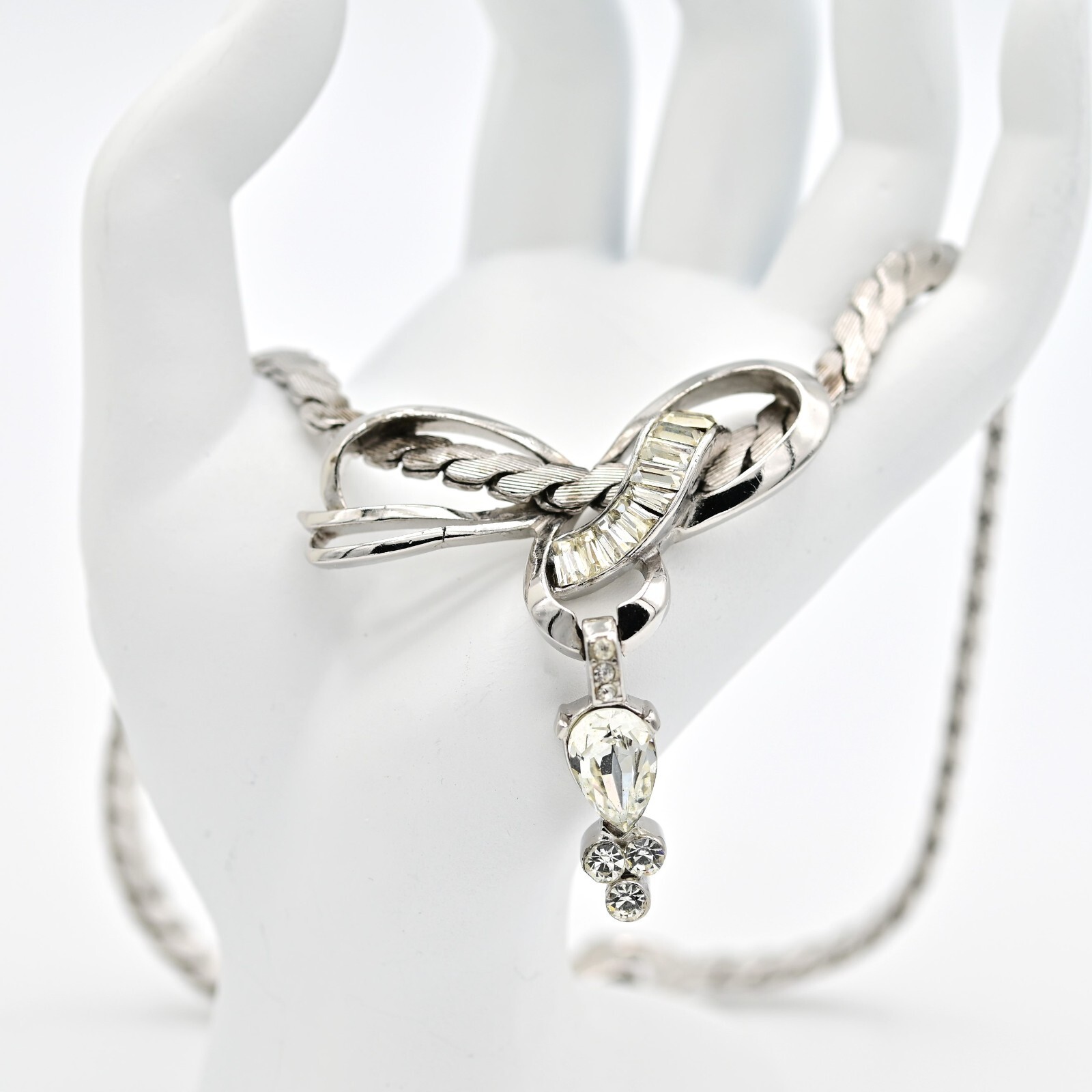 TARA Vintage Original White Gold Plated Silver Diamond Zirconia Pendant Necklace