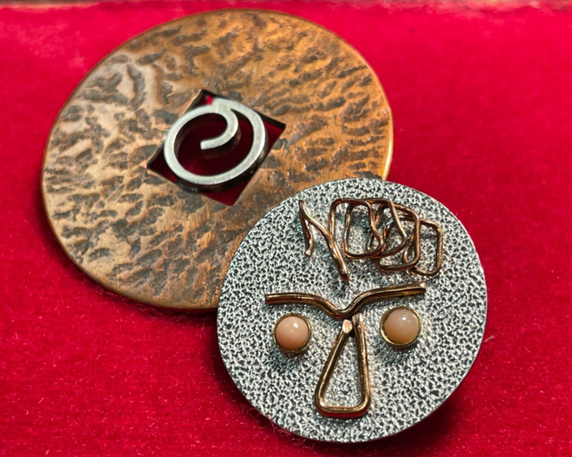 Lot of 2 Vintage Mid-Century Modernist Artisan Brooches – Includes “NERD”