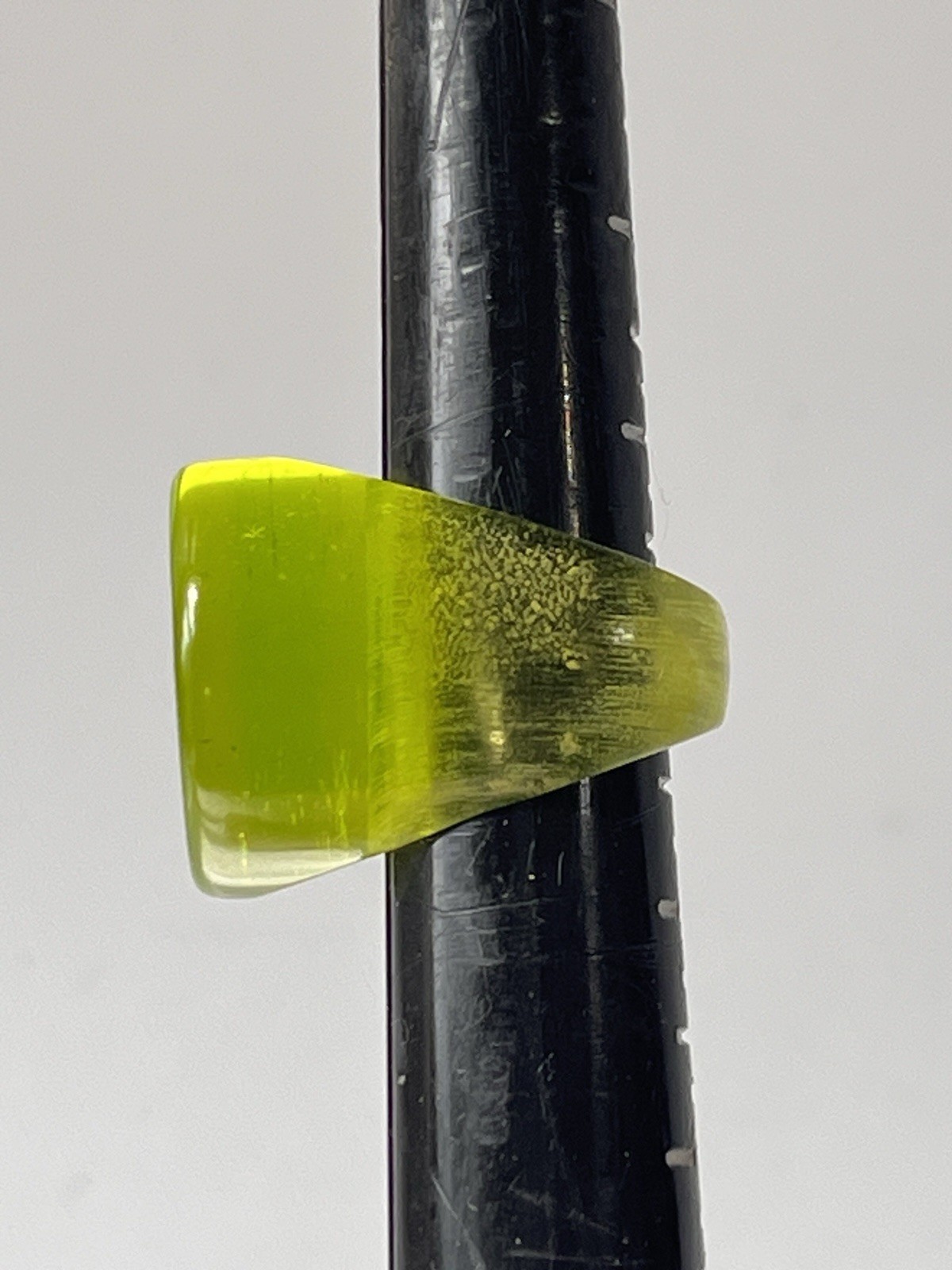 Vintage Size 7 Lucite Ring Chunky Statement Crystal Green HIGH Flat Top Unisex