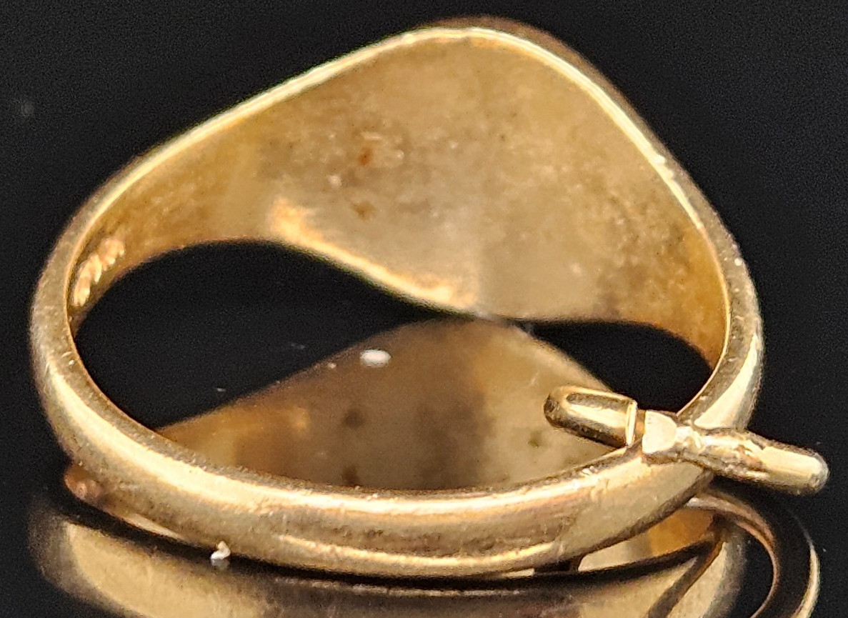 14K Gold INITIAL SIGNET Ring Charm Engraved Initials Monogram Crest Size 3 Child