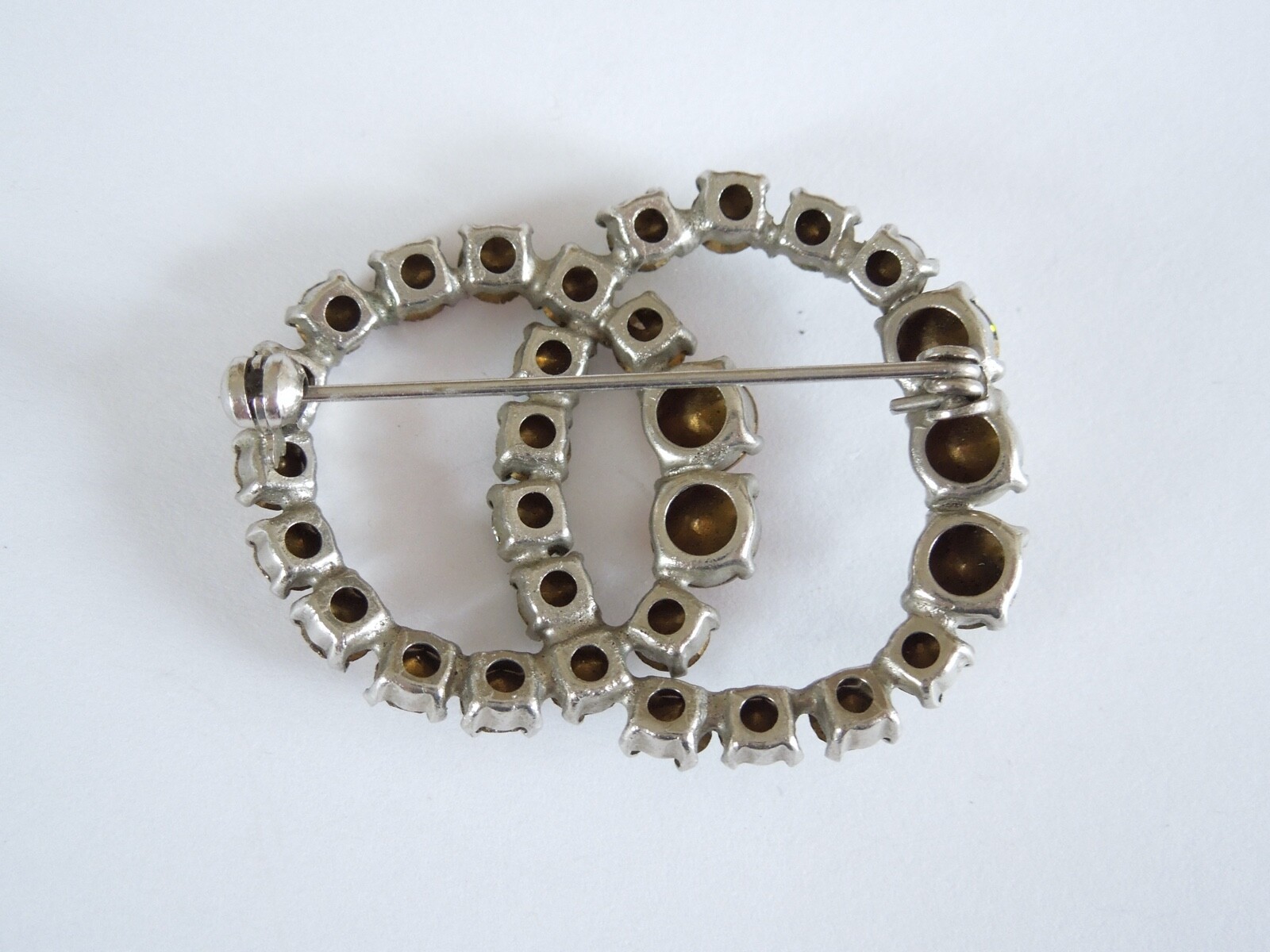 Fashion Jewelry Rhinestone Brooch Connected Rings 7.2 G/4.3 X 3.4 Cm