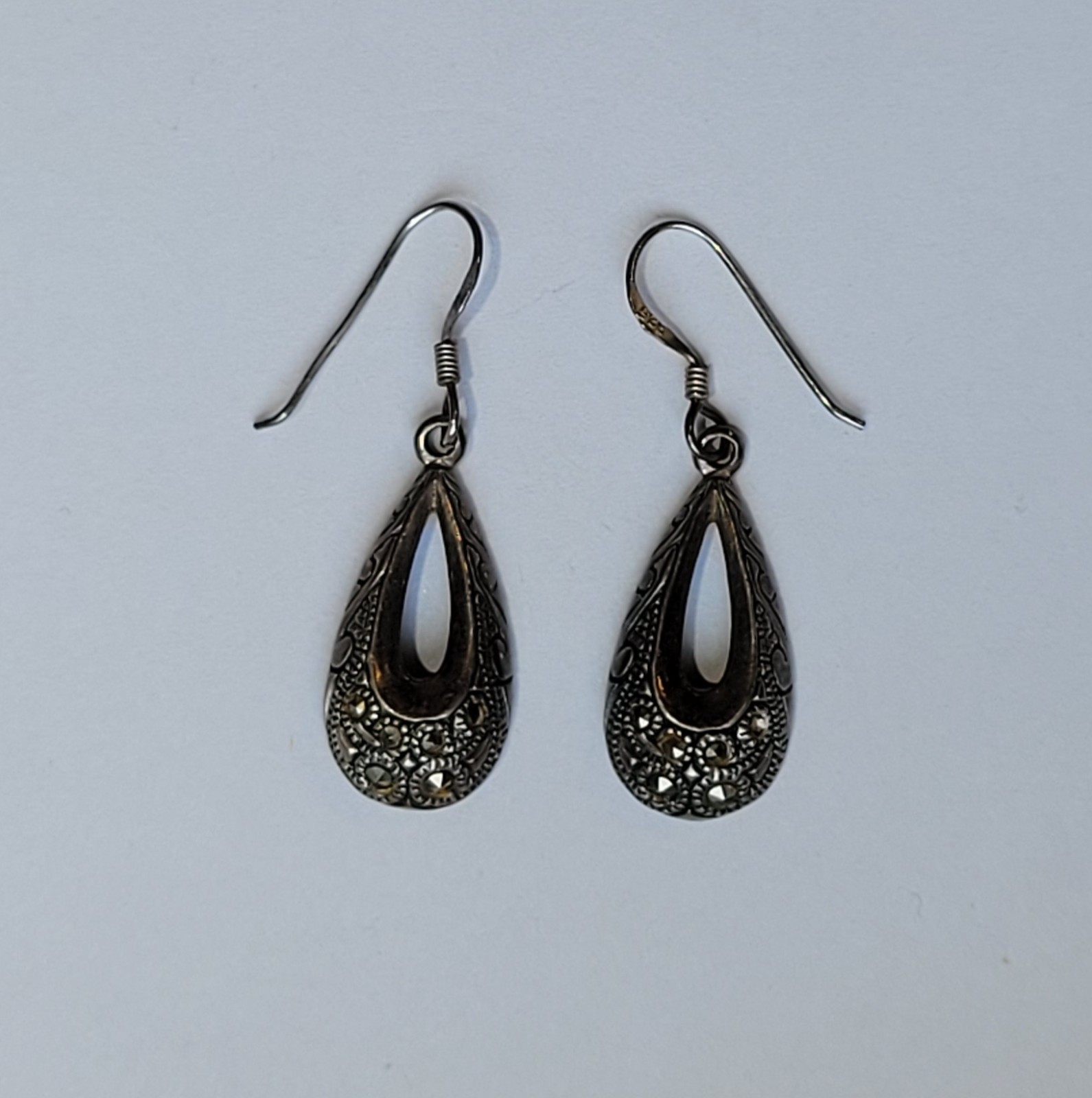 Sterling Silver Ornate Teardrop Shaped Earrings Pierced With Wire Hook Vintage