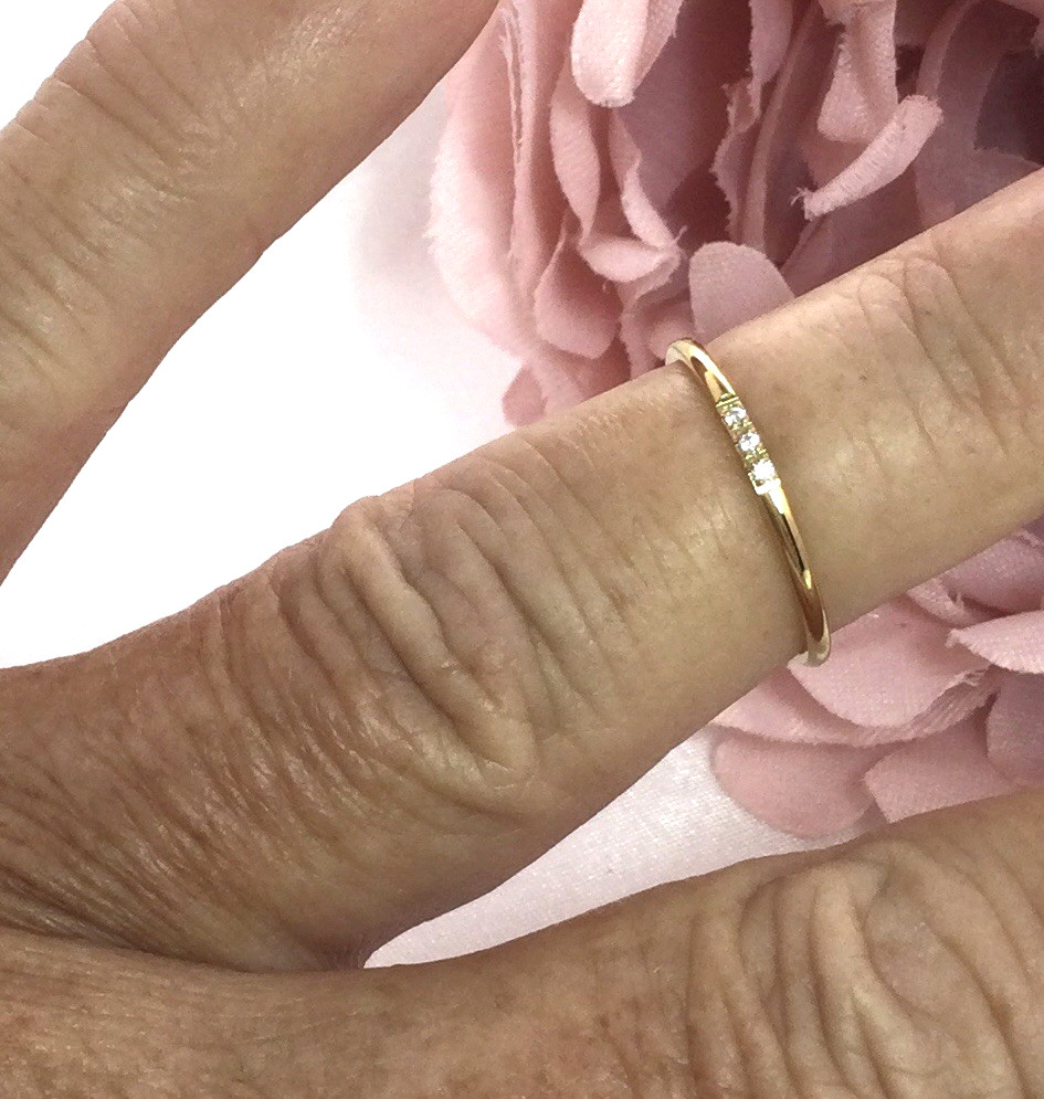 Vintage Jewellery Gold Band Ring with White Diamonds Antique Deco Dress Jewelry