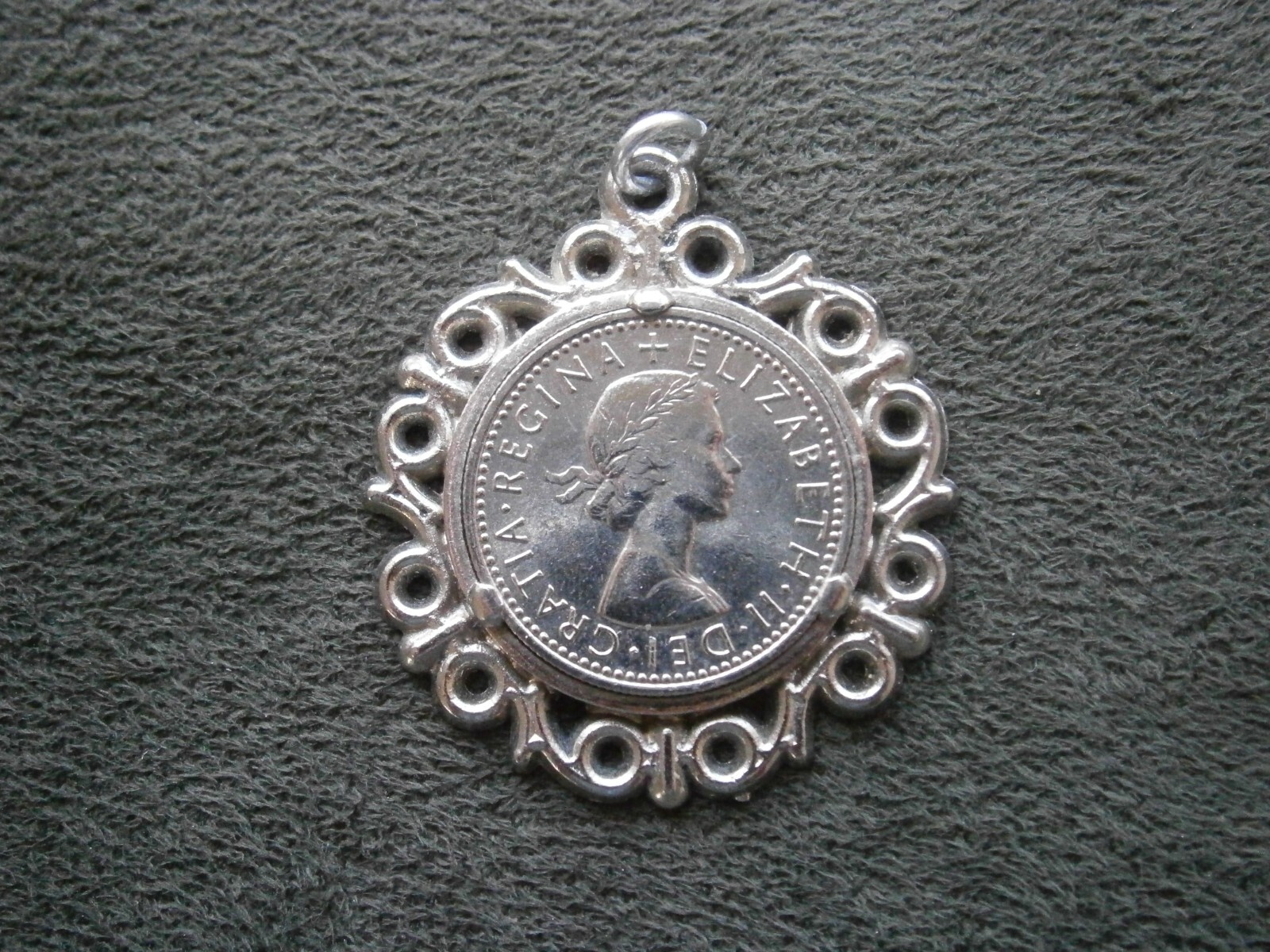Queen Elizabeth II Vtg Shiny Sixpence Coin in Ornate Silvertone Mount 6.2g