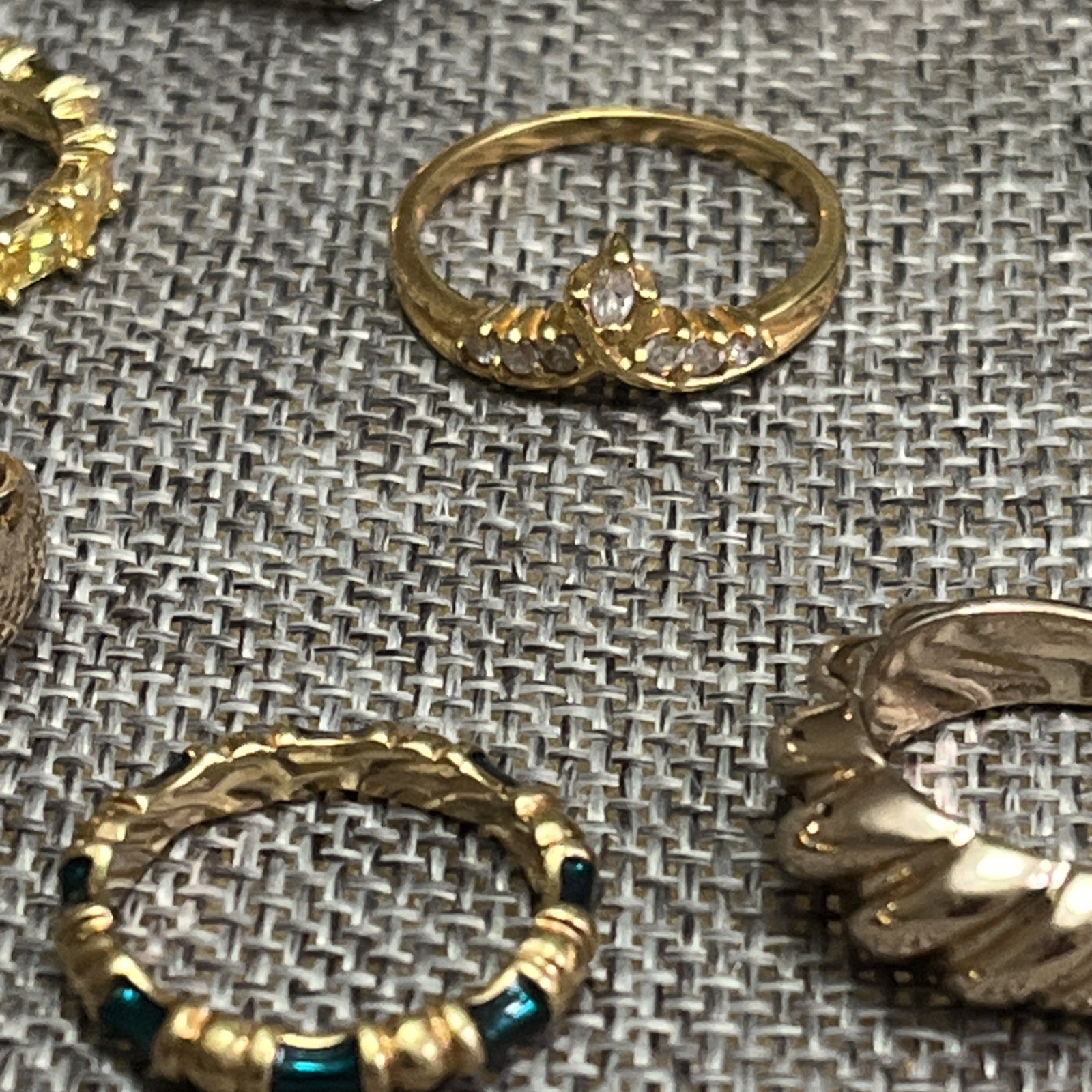 Vintage/Now Ring Lot Costume (17) Pieces