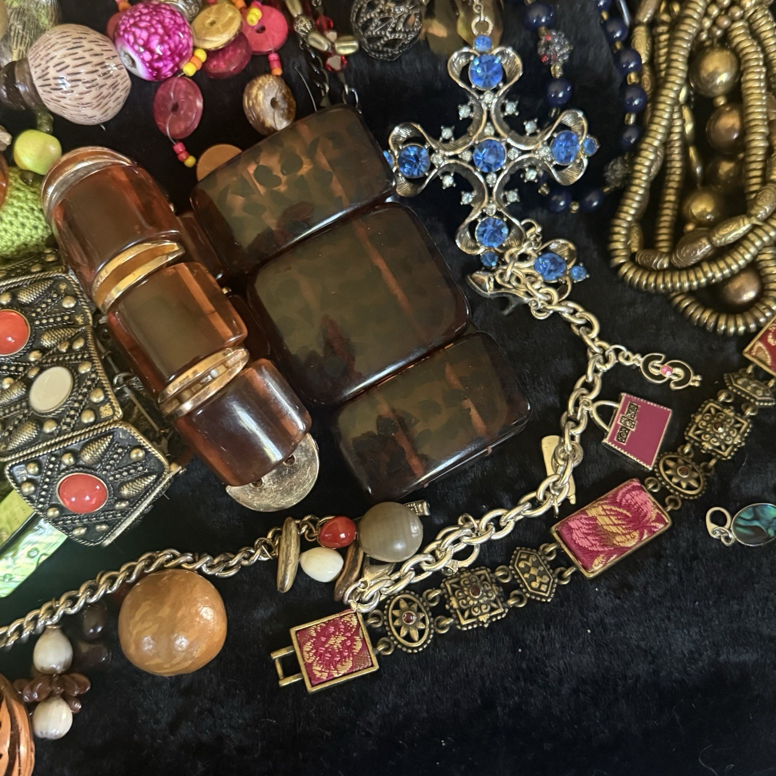 100+ Wearable Jewelry Vintage to Now Estate Costume Mix Craft Redesign 8lbs Lot