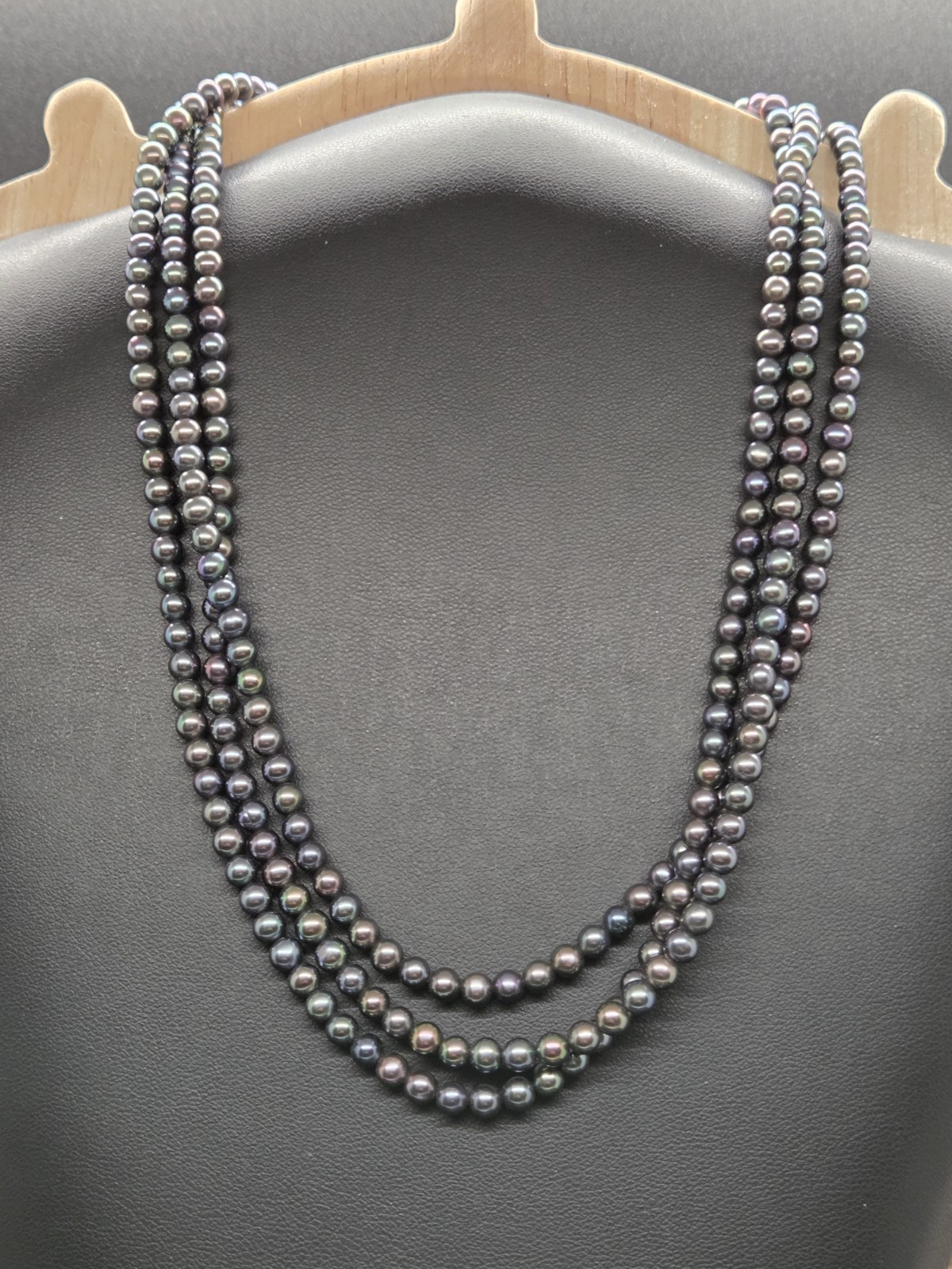 Vtg 3 Strand Purple Dark Grey Opalescent Pearl Necklace Sterling Silver Clasp 24