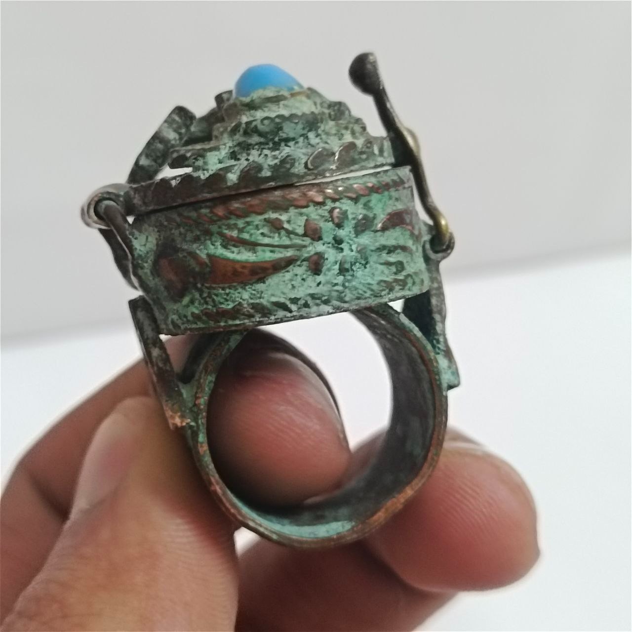 Rare Handmade Egyptian Falcon Copper Ring Turquoise Stone Antique Style Jewelry