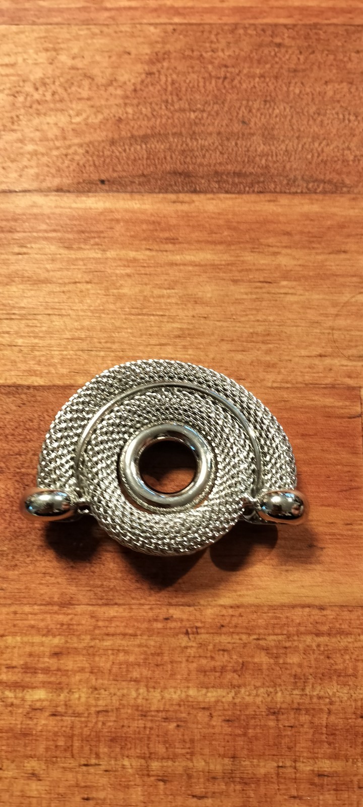 Vintage Silver Tone Mesh Circle Brooch Round Geometric Fashion Pin Jewelry