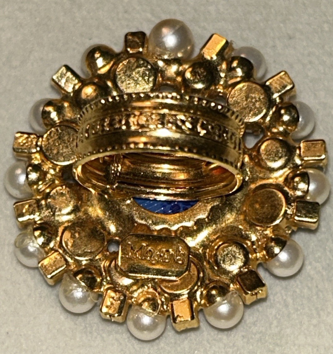 Rare Moans Couture Runway Ring Blue Art Glass Rhinestone Faux Pearl Size 5-6 80s