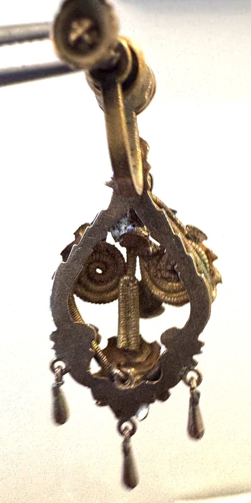 Antique Victorian Single Earring Gold Gilt Bird Nest Turquoise Coral Stone