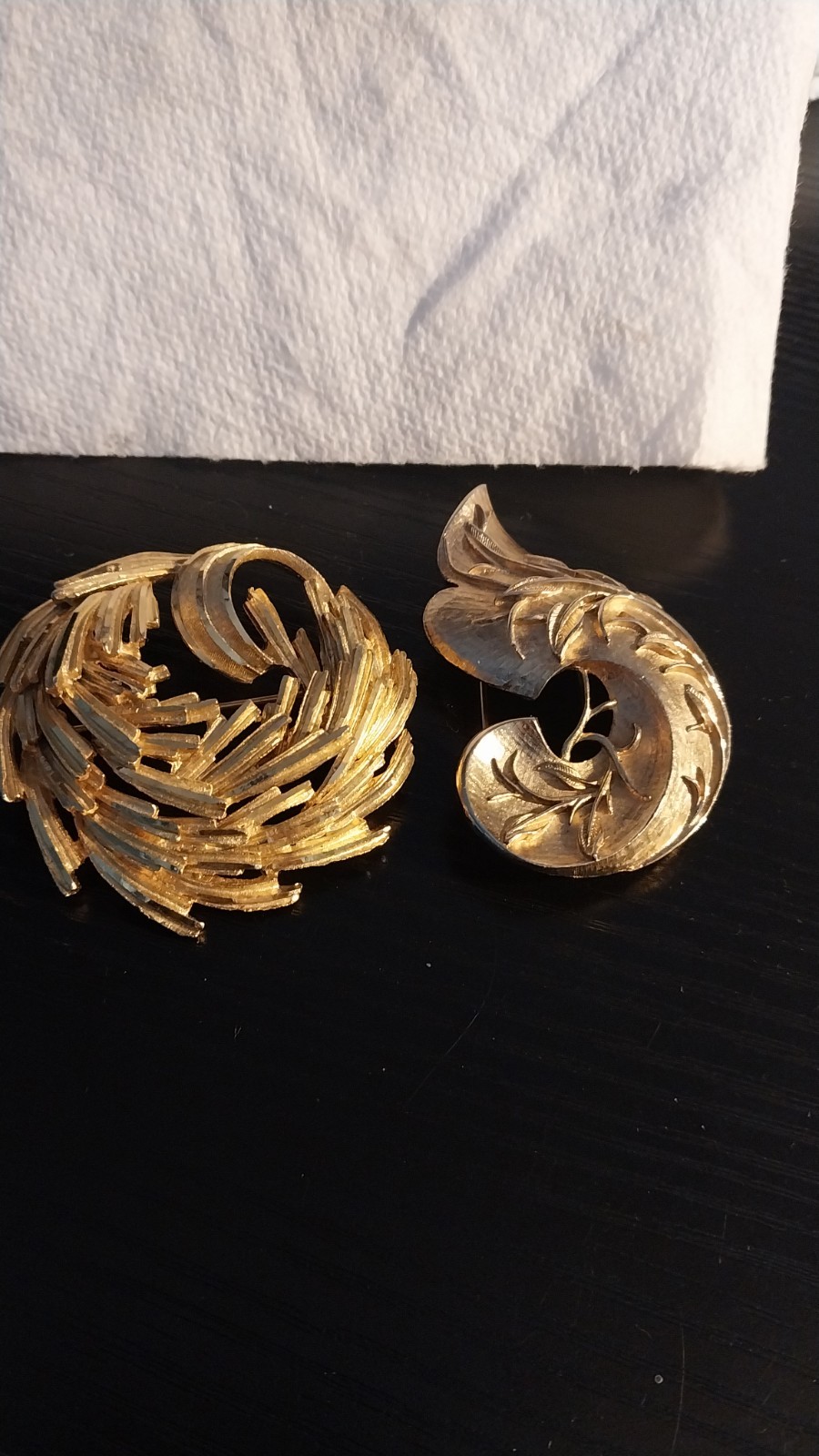 Sarah Coventry Brooches Lot of 5 total