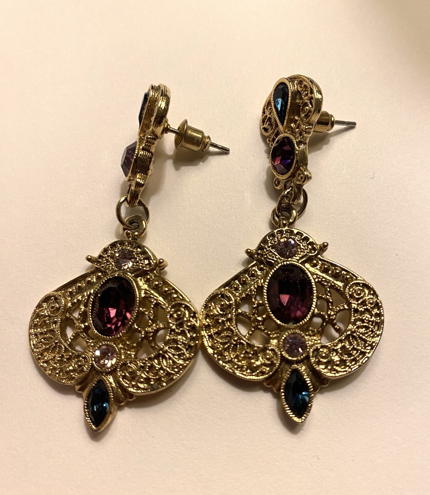 Earrings for women Baroque Style Vintage EUC Gold Tone Ruby Blue Crystals