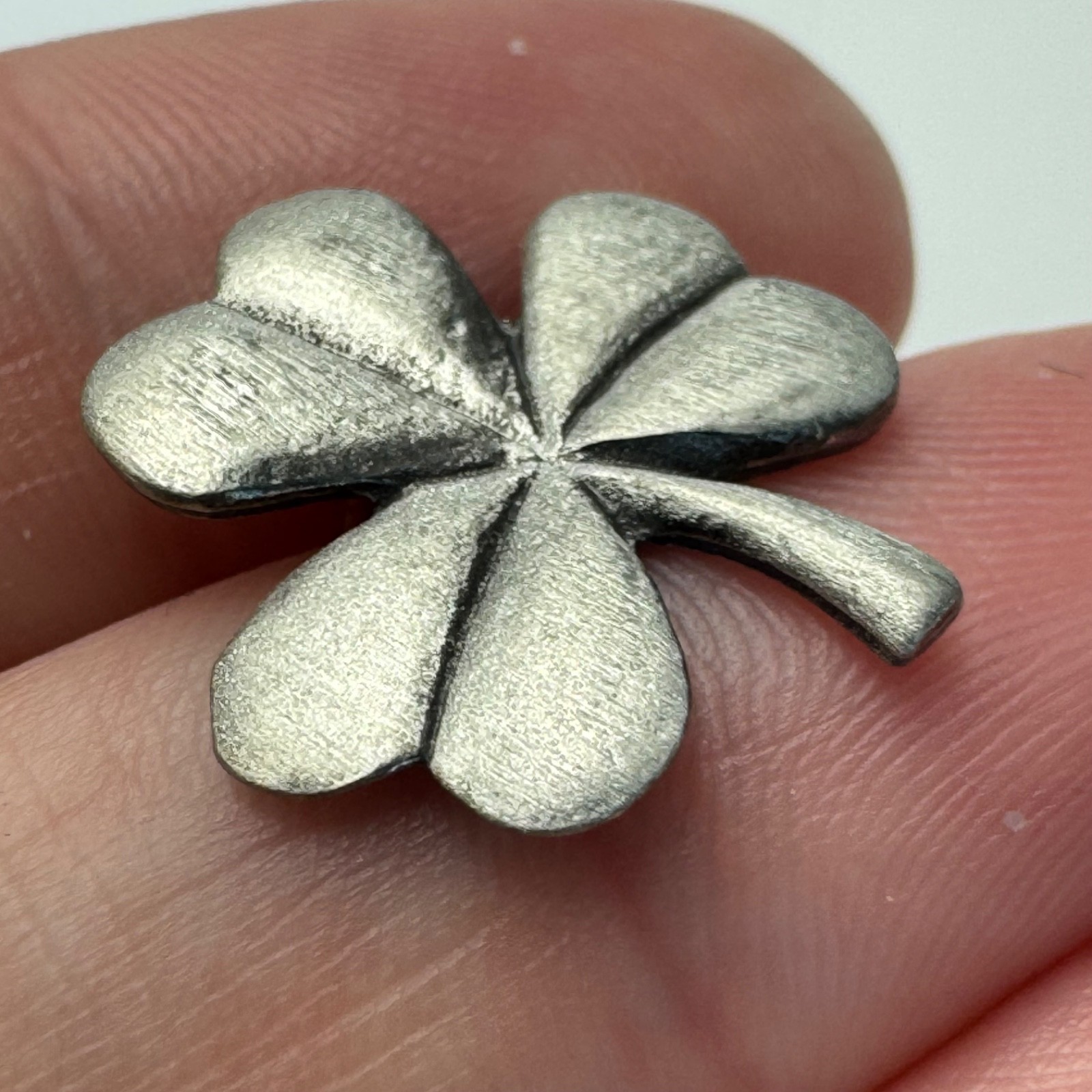 Four Leaf Clover Lapel Pin Silver Tone Pewter Lucky Charm Vintage