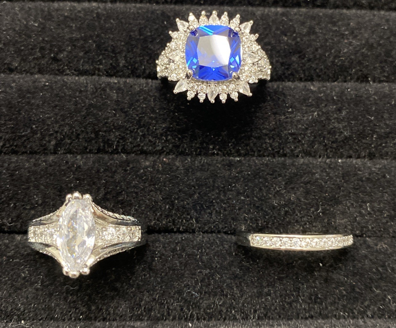 ✨Lot Of 5 Vintage To Now Beautiful Gemstone Estate Rings, All Size 8✨