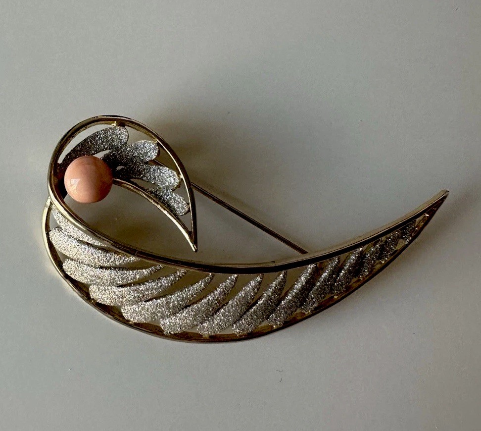 Vintage Japanese Momo Coral Leaf Brooch Pin